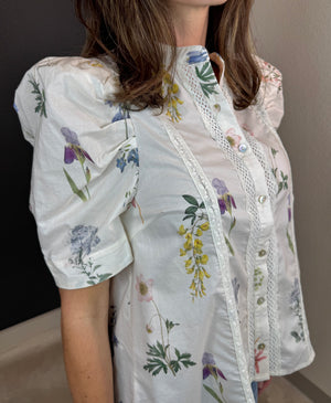 Simple Delight Floral Blouse