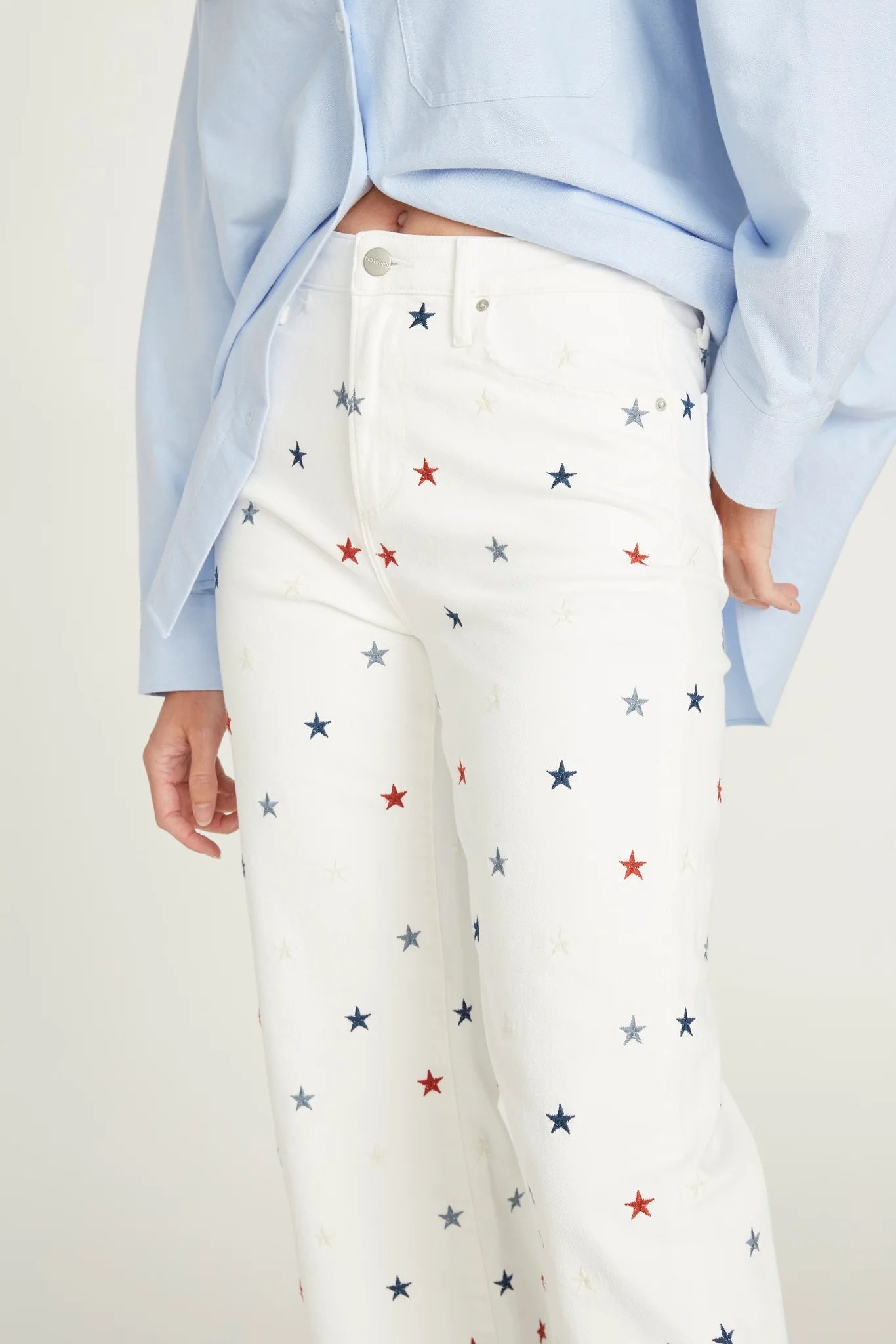 Starry Eyed Driftwood Cropped White Jeans